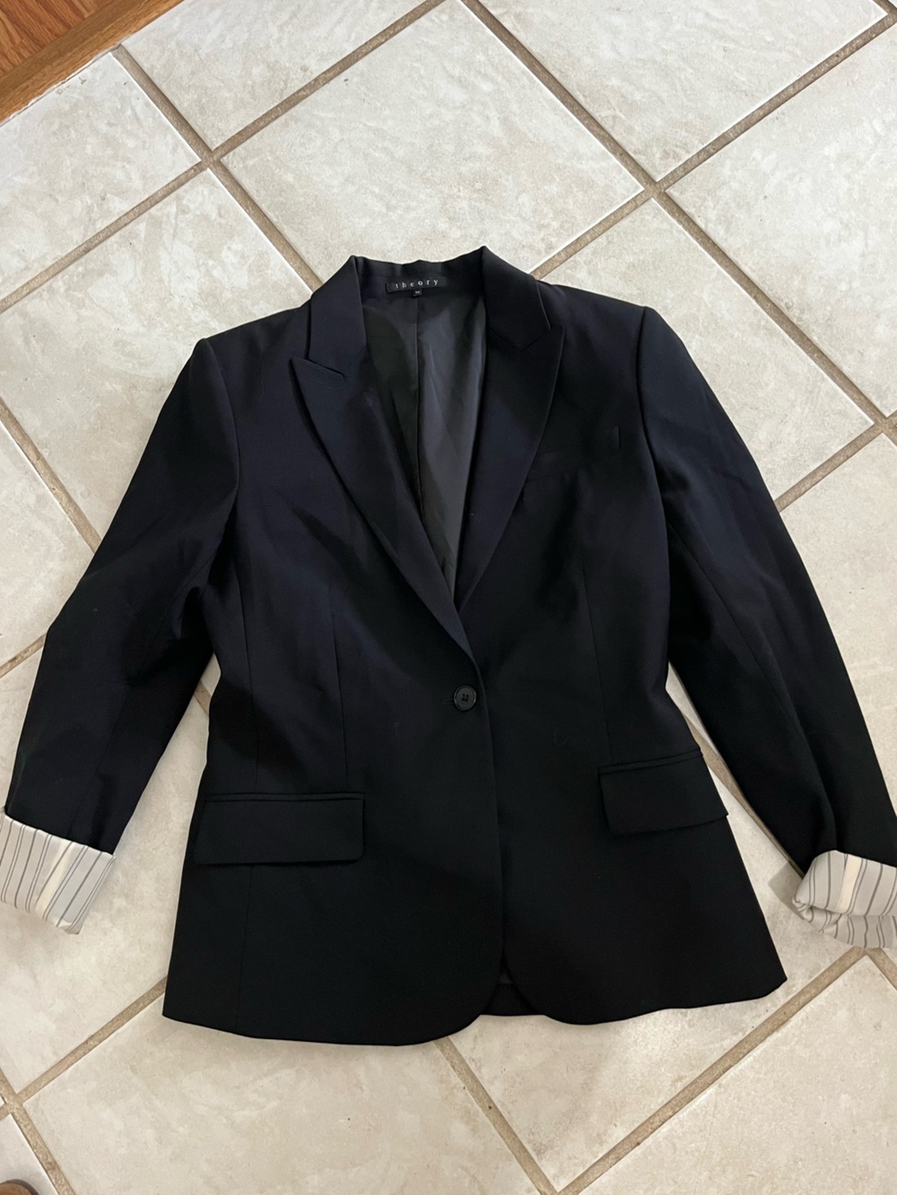 Theory Black Women's Blazer Jacket size 10 lined cuff career